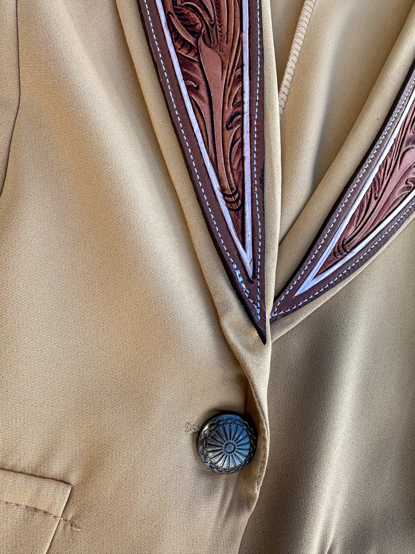 Boot stitch hand tooled lapel blazer in tan