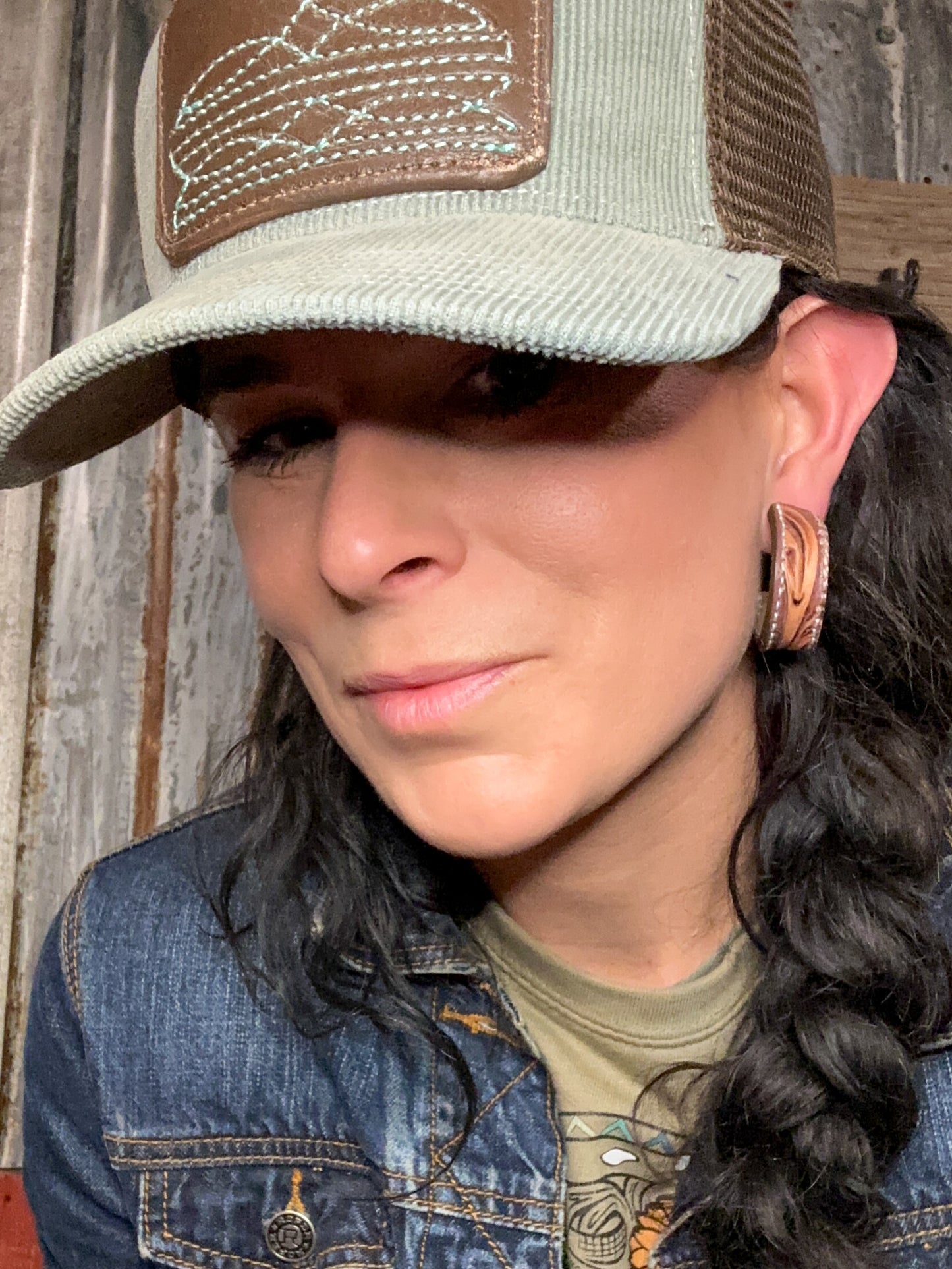 Tooled Vera Hoop Earrings 30mm