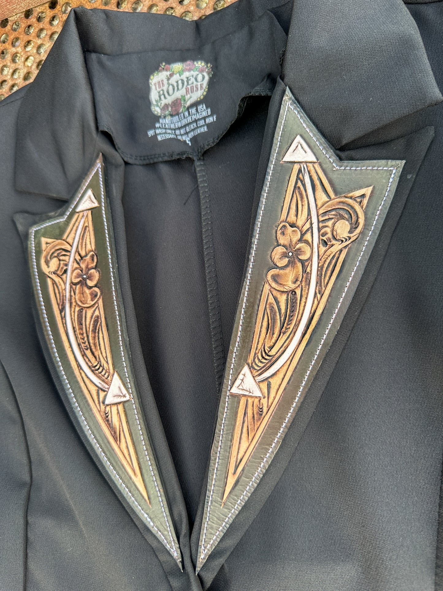 Arrow hand tooled lapel blazer with fringe in black