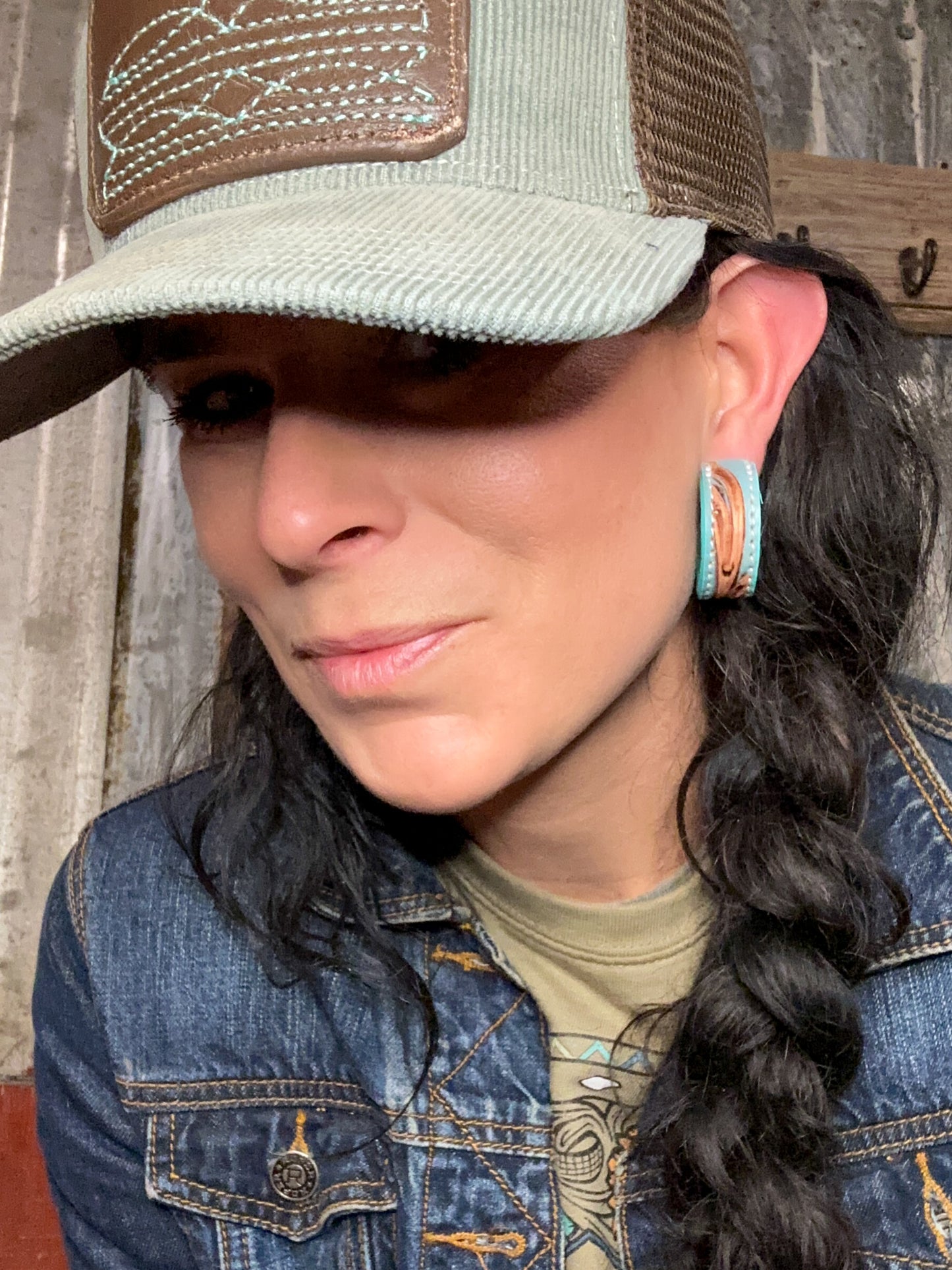 Tooled Vera Hoop Earrings 30mm