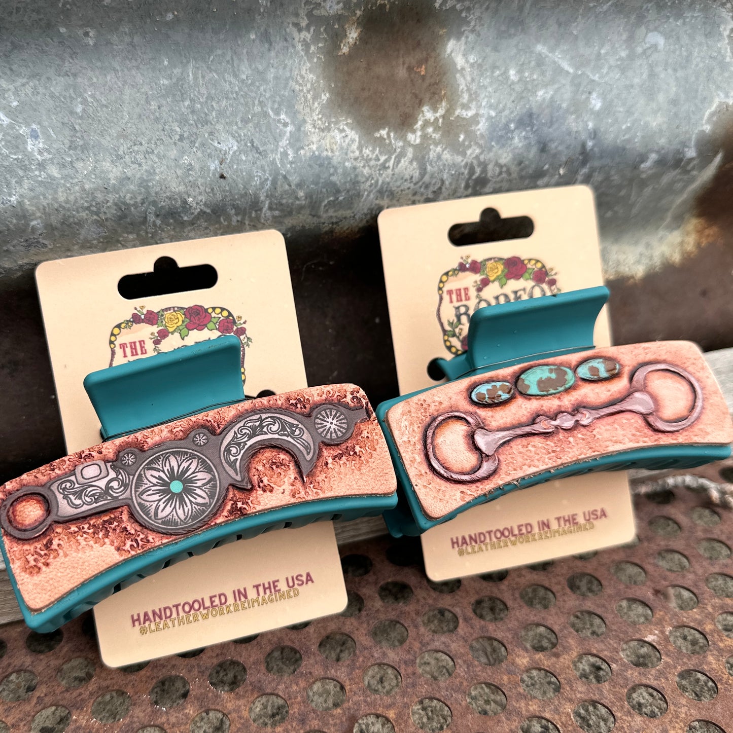 Bridle Bit Tooled Hairclip Large